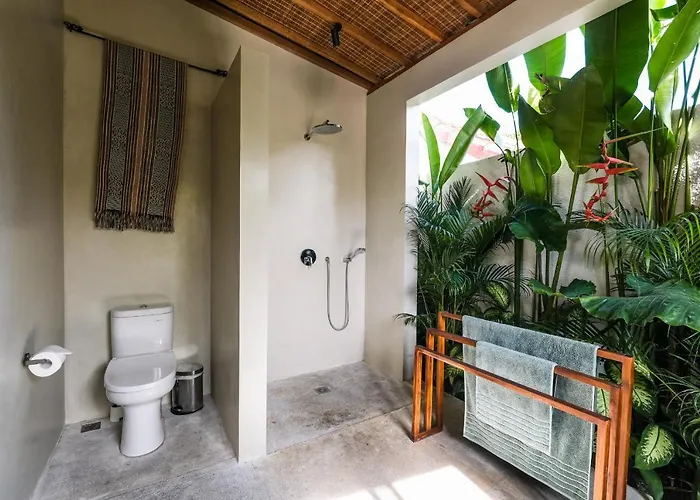 Villa Kikaa Bingin *